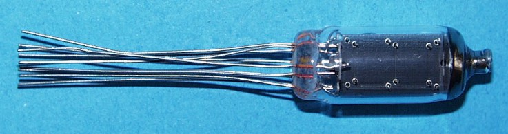 IV-16 (ИВ-16) (Reflector/ Sovtec) Numitron Röhre- Numitron Tube